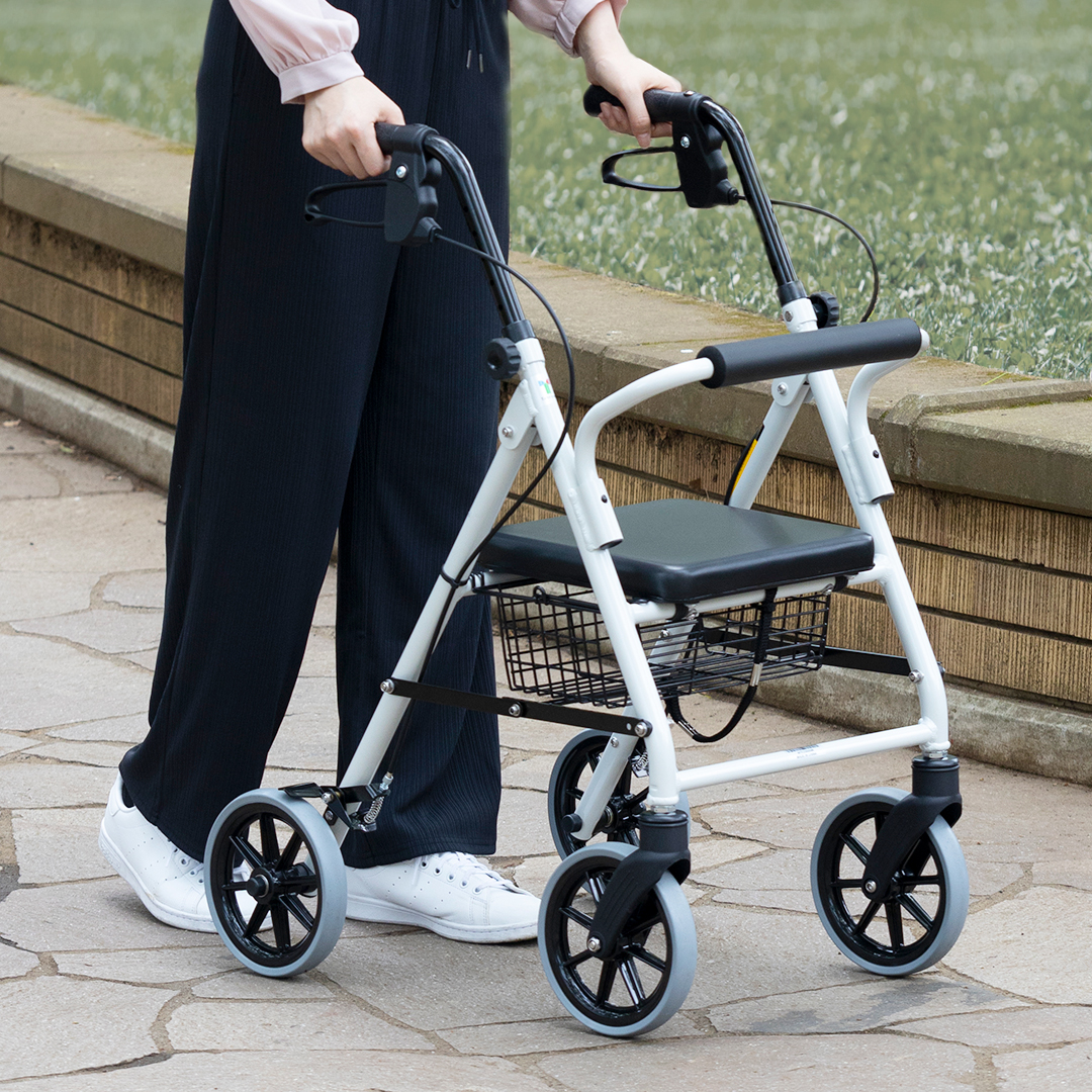 よろしくお願いいたします【未使用品】竹虎　ハッピーⅡトール　歩行車　介護　歩行器